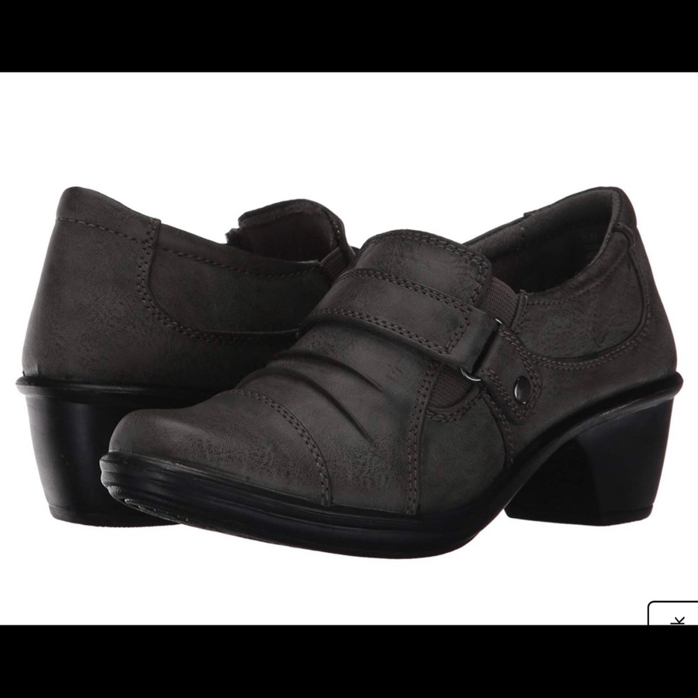 Easy Street Comfort Wave Mika